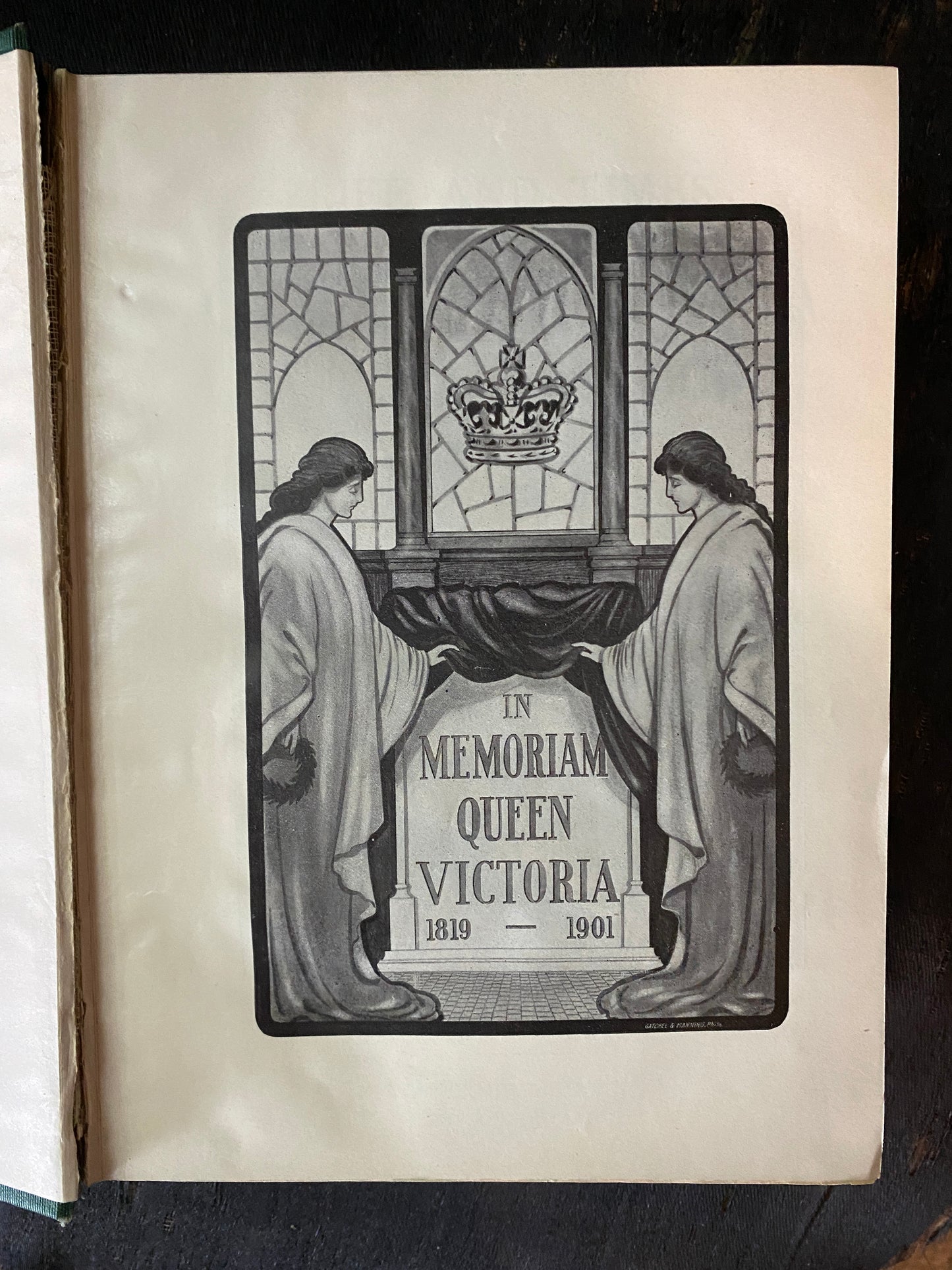 The Life of Queen Victoria, Memorial Edition