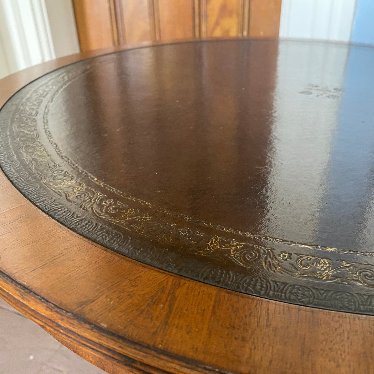 Leather Top Round Pedestal Table