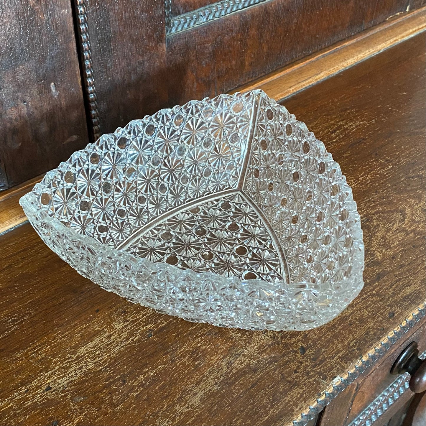 EAPG Daisy and Button Triangle Bowl