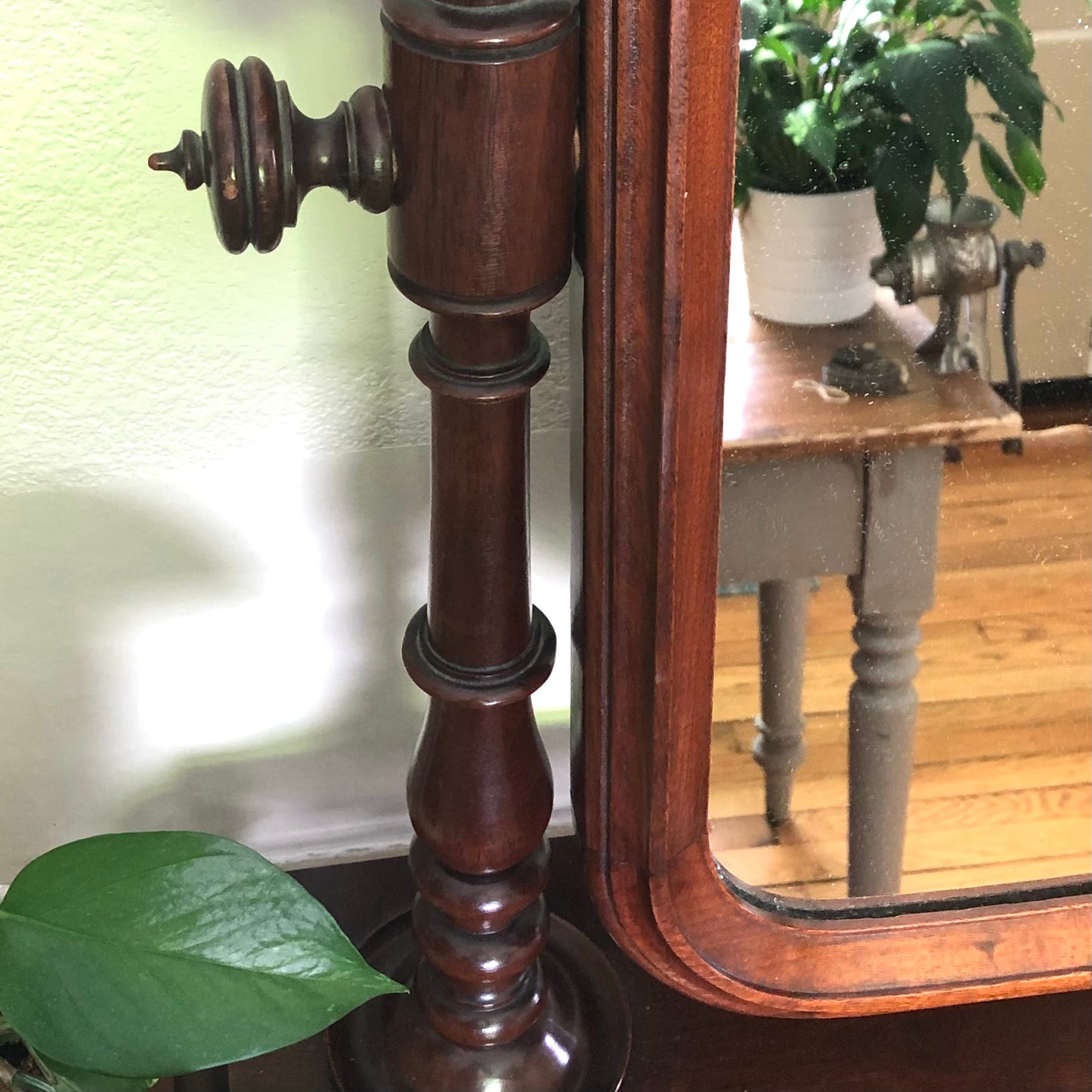 Antique Cherry Swivel Dresser Top Mirror